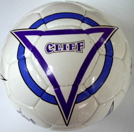 Мяч футбольный CLIFF TRIPLET Мяч футбольный CLIFF TRIPLET